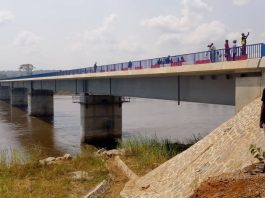 Route Batchenga - Ntui / Pont sur la Sanaga Le temps des inaugurations