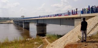 Route Batchenga - Ntui / Pont sur la Sanaga Le temps des inaugurations