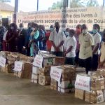 Cameroun – Douala : Rotary Club offre 27000 livres à la communauté éducative