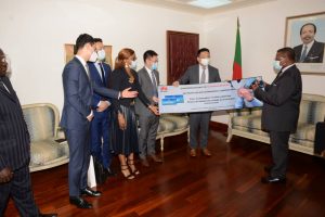 Cameroun – Equipements de vidéoconférence : Huawei fait un don au gouvernement