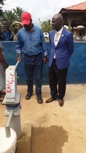 Cameroun – Commune de Ngambè : Le village Poutbaba reçoit son tout premier forage.