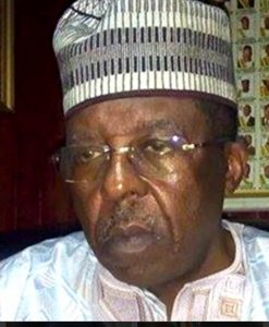 Cameroun – AFFAIRE QUEEN FISH : Le verdict est tombé, Célestin Ketchanga mord finalement la poussière face à Célestine Ketcha Courtès.