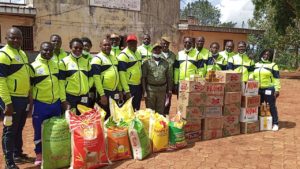 Cameroun – Fête de l&rsquo;unité : Pluie de dons à la prison de Bangangté.