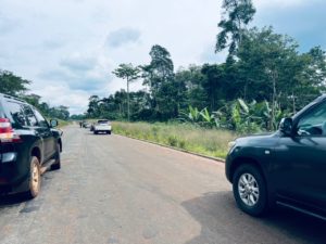 Cameroun – Construction de la route Mbama – Messamena : les 38 km du marché de base sont achevés à 103%.