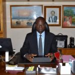 Cameroun – CNPS/Collectivités territoriales décentralisées : Soutien sans faille au Directeur général, Mekulu Mvondo pour sa politique de recouvrement forcé des cotisations sociales des employés des Mairies.