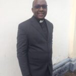 Cameroun – Tribune libre du prêtre philosophe Jean Armel Bissi sur l’interpellation de Cynthia Fiangan par la justice pour cause de mauvaises moeurs.