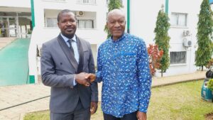 Cameroun – Le Comité scientifique de la 5ème édition du Prix de l&rsquo;excellence du leadership en Santé prend fonction.