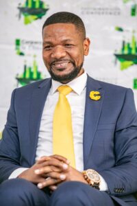 Diplomatie – Programme des nations unies pour l&rsquo;environnement (PNUE) : Le camerounais Dr Richard Munang est le nouveau directeur adjoint du Bureau régional pour l&rsquo;Afrique.