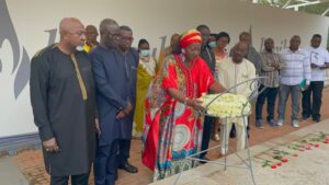 Cameroun – Gestion durable des déchets :Ketcha Courtès à la conquête du modèle rwandais.