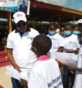 Cameroun – Péril sur l&rsquo;État-civil dans le Mayo-Tsanaga : Plus de 210 000 actes de naissance à établir ; Manaouda Malachie mouille le maillot sur le terrain.