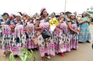 Cameroun – 8 mars 2023 à Bangangté : Communion harmonieuse avec les femmes de la région du Sud.