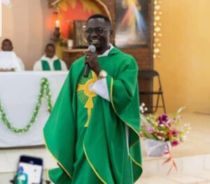 Cameroun – Tribune libre du Prêtre philosophe Jean Armel Bissi sur l&rsquo;assassinat prémédité de l&rsquo;Abbé Émilien Messina à la prison de Bertoua.