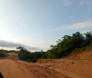Cameroun – Construction de la route Douala – Bonépoupa : Vers la résiliation du contrat de l&rsquo;entreprise ENCOBAT.