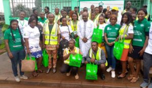 Cameroun – Mettre fin à la tuberculose d&rsquo;ici 2030 : l&rsquo;ONG FIS Cameroon injecte ses agents de santé communautaires sur le terrain.