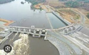Projet de construction du Barrage hydro-électrique de Chollet entre le Cameroun et le Congo : 1200 milliards FCFA d&rsquo;investissement pour une production de 600 MW.