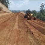 Cameroun – Route Douala – Bonépoupa : L’entreprise CAPTÉ prend le chantier en main.