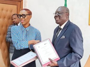 Cameroun – AWEP – MINJEC : Un partenariat pour l&rsquo;entrepreneuriat Jeunes.