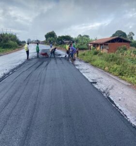 Cameroun – Reconstruction de la route Babadjou – Bamenda : Les travaux sur la section Matazem – Welcome to Bamenda seront livrés d&rsquo;ici décembre 2024.