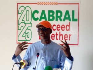 Cameroun – Présidentielle du 12 octobre 2025 : Cabral Libii présente son joker aux médias.