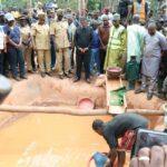 Cameroun – Région de l&rsquo;Est : Visite surprise de Paul Atanga Nji sur un site d&rsquo;orpaillage à Gounte.