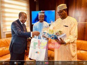 Cameroun – Coopération audiovisuelle : La CRTV et ONAMA du Tchad scellent un accord à Yaoundé.