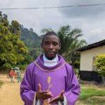 Cameroun – 75e anniversaire de la paroisse de Bipindi : Un malaise emporte le vicaire Charles Borromée Atangana.