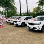 Cameroun – Projet CAM TAXI à Douala : YUNUS S.A remet ses premiers véhicules aux jeunes.