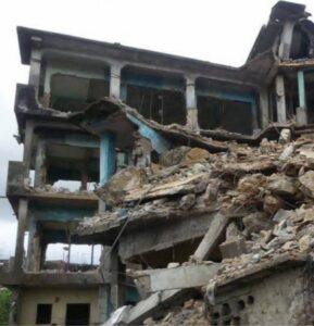 Cameroun – Effondrement d&rsquo;immeuble à Douala : Plusieurs victimes dans les décombres à Bonamoussadi.