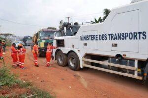 Cameroun – Sécurité routière : Le Ministère des Transports traque les véhicules mal garés sur l&rsquo;axe Yaoundé – Douala.