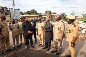 Cameroun – Insalubrité à Yaoundé : La riposte musclée du Gouvernement.