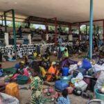 Cameroun – Boko Haram : Plus de 800 déplacés de Waza en souffrance au stade Yaya Daïrou de Maroua.
