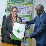 Cameroun – Diplomatie : La suisse au cœur du complexe cotonnier de la SODECOTON à Garoua.